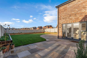 Photo 16- click for photo gallery